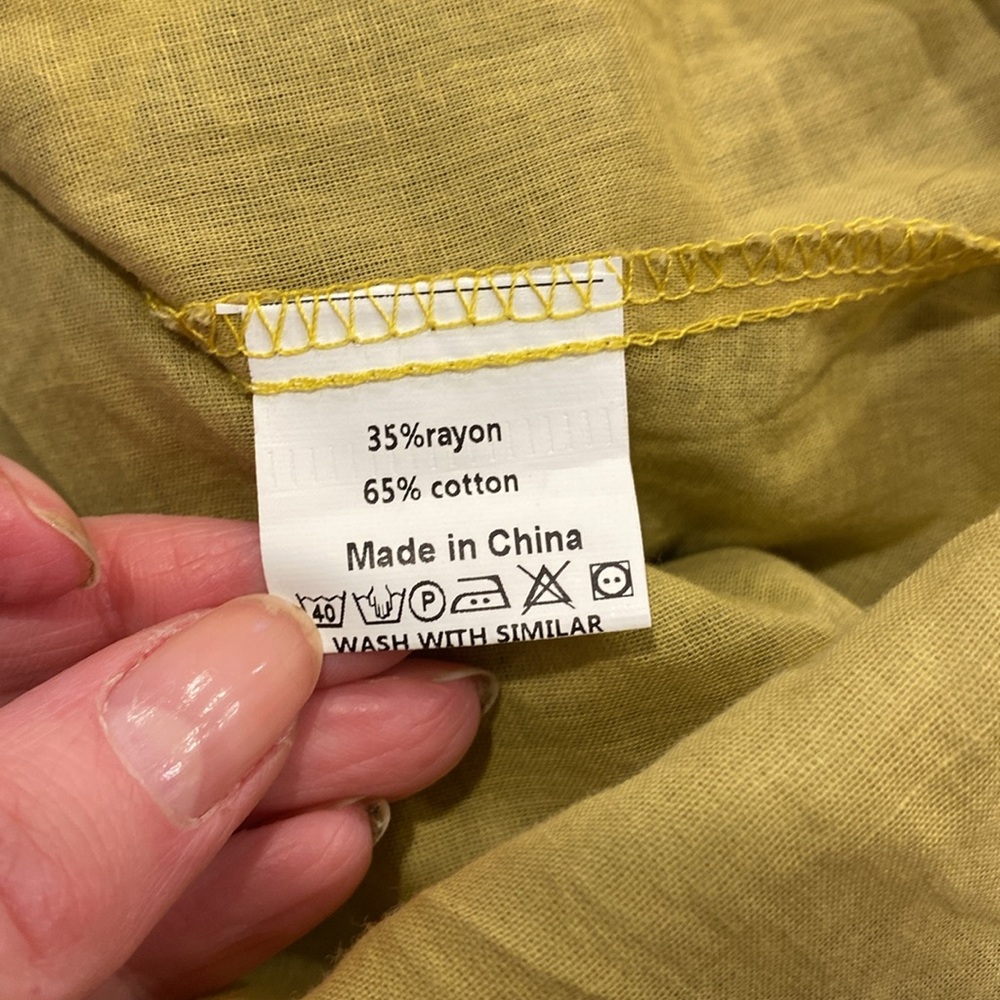 NWT Gracila Top 2XL Floral Navy Blue? Yellow? - Picture 7 of 14